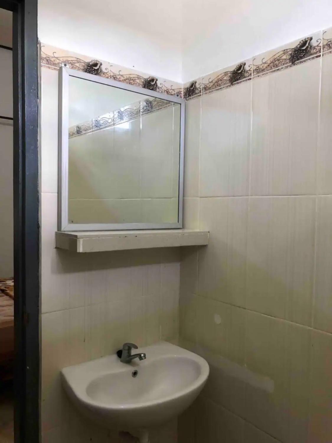 Pili Pili Homestay 6 Legian  Luaran gambar